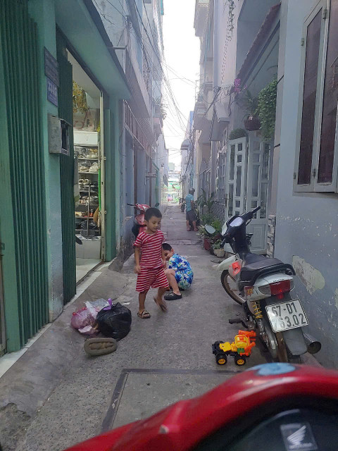 Bán nhà sát mặt tiền đường Nguyễn Thị Định giá 6 tỷ, 56m2,4 tầng,LH Tâm nhà đẹp 0849131413