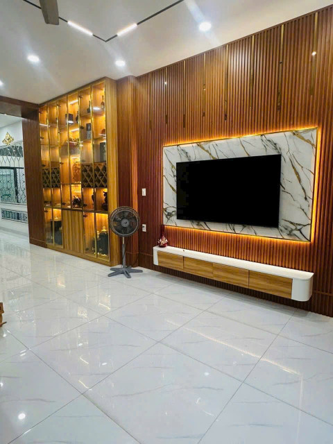 Cần bán nhà liền kề KDC Đảo Kim Cương, Giá từ 3.25 TỶ, Phường Cát Lái, Quận 2, SHR, tiện ích đầy đủ