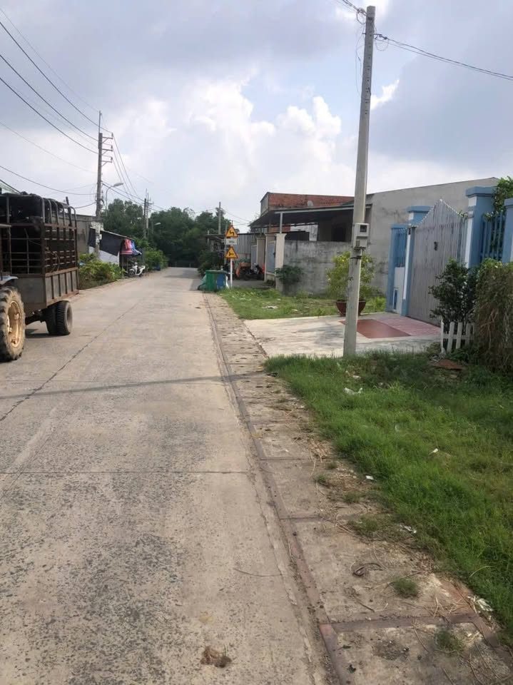 CHỐT 1.2 TỶ LÔ THỔ CƯ 5X32M ĐƯỜNG NGUYỄN THỊ LẮNG