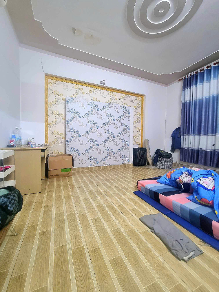 Bán nhà 1 Trệt 1 Lầu Dĩ An, ngang KHỦNG 8m,đường xe hơi,gần Chiêu Liêu