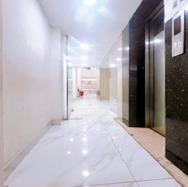Bán nhà mặt tiền Nguyễn Thị Minh Khai, QUẬN 3, Diện tích 10 x 32 m, Gía 125 tỷ