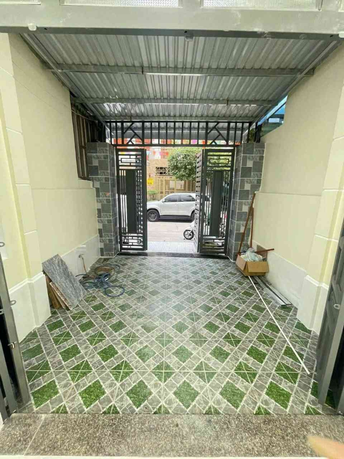 BÁN NHÀ 2 TẦNG NGÃ TƯ CHIÊU LIÊU, TÂN ĐÔNG HIỆP DĨ AN, ĐƯỜNG 10M, Ô TÔ NGỦ NHÀ, GIÁ 4.15 TỶ