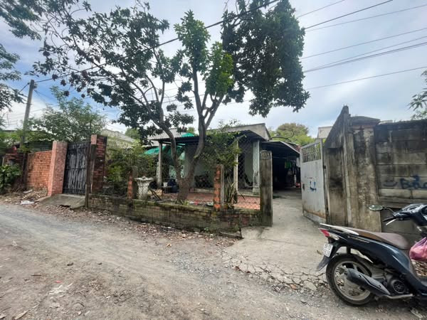 KHÁCH EM BÁN GẤP NHÀ NÁT H.CỦ CHI THU HỒI GIÁ VỐN BÁN TRỰC TIẾP