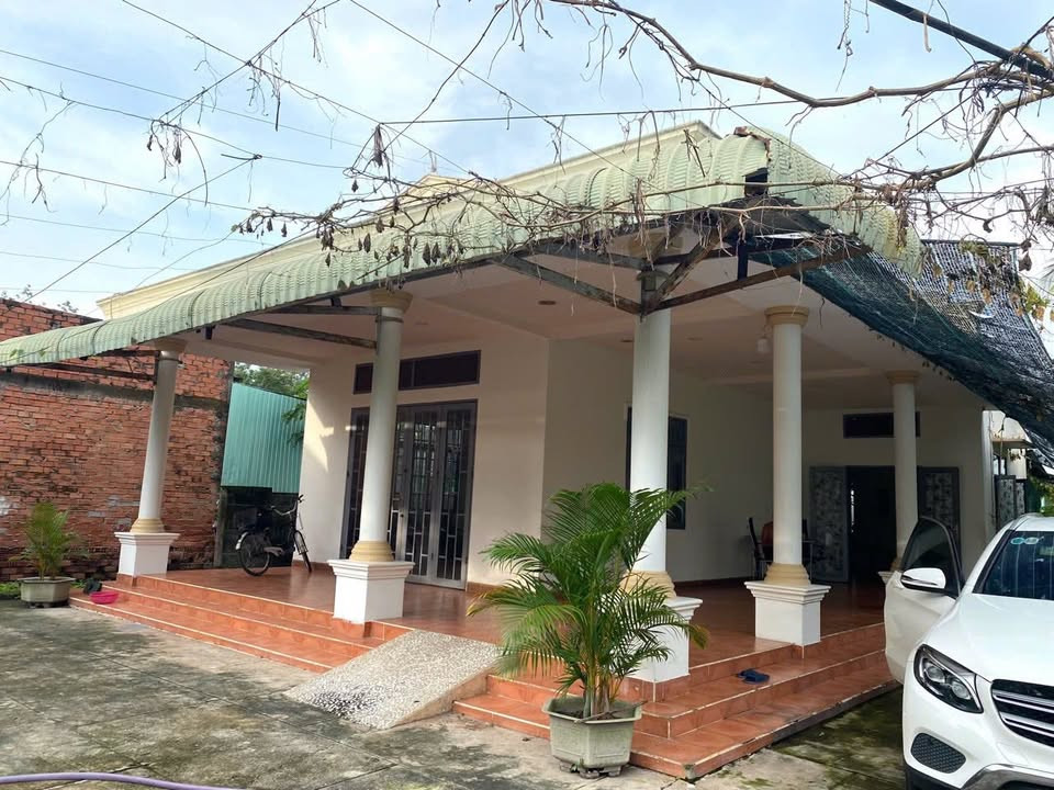 5000m2 đất góc 2 mặt tiền đường Nguyễn Thị Rành, xã Nhuận Đức giá 30 tỷ