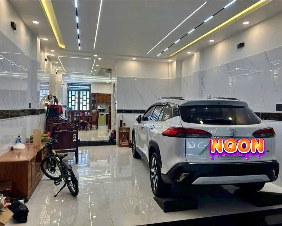 Bán nhà Nguyễn Thị Thập - Quận 7 - 72m2 - 3 tầng - 9.x tỷ - ngay chợ Tân Mỹ