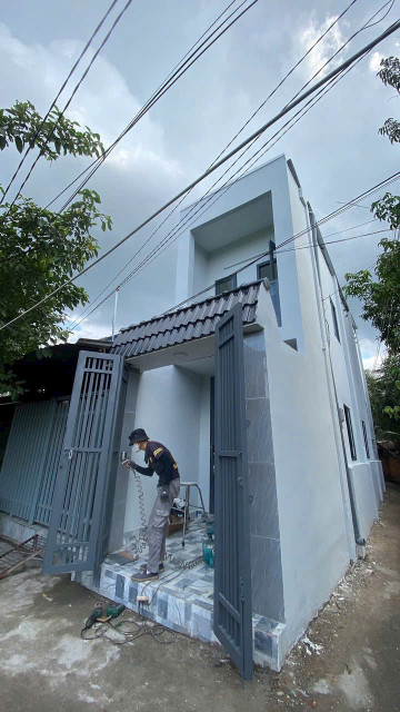 Nhà Gốc 1trệt 1 lầu 2mặt tiền gần cổng sao pouchen phường Hoá An .Chỉ : 1Tỷ750