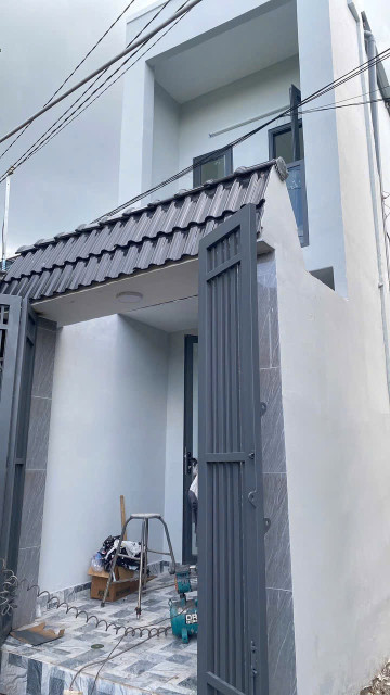 Nhà Gốc 1trệt 1 lầu 2mặt tiền gần cổng sao pouchen phường Hoá An .Chỉ : 1Tỷ750
