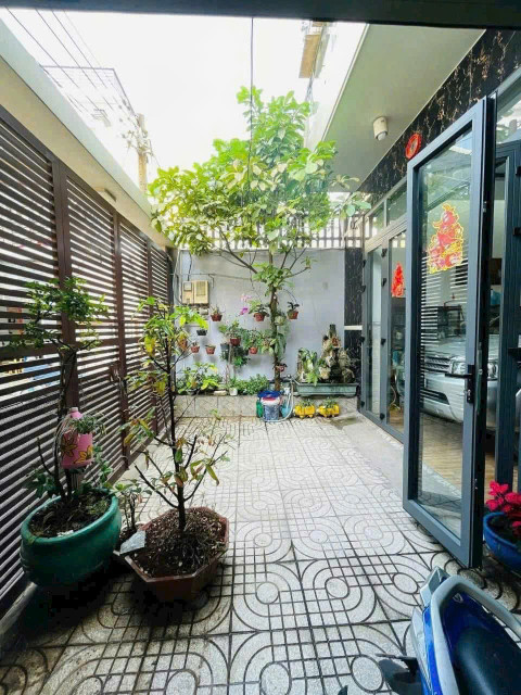 Nhà hẻm Nguyễn Thị Tú, Bình Hưng Hòa B dt 112m2 3 lầu 6pn 6wc giá 7,5 tỷ