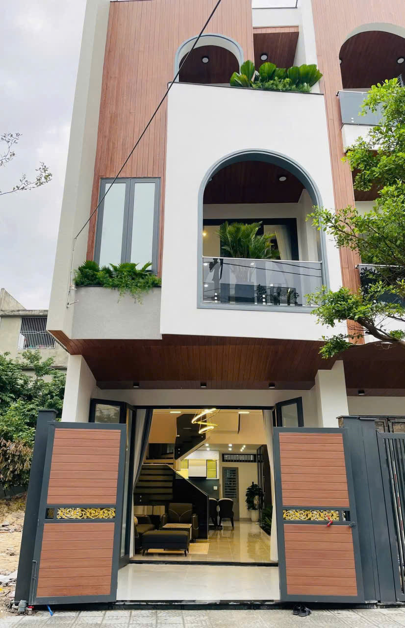 📌📌📌LÀM VIỆC TRỰC TIẾP GIÁ TỐT !!! NHÀ NGUYỄN THÚY GIÁ CHỈ 8.5T