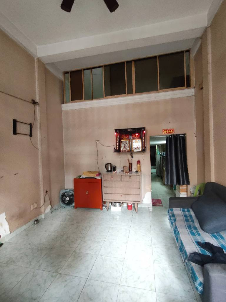 Bán Căn Hộ Vị Trí Vàng - Trung Tâm Quận 5, 70m2  Giá Ưu Đãi Chỉ 3.65 Tỷ