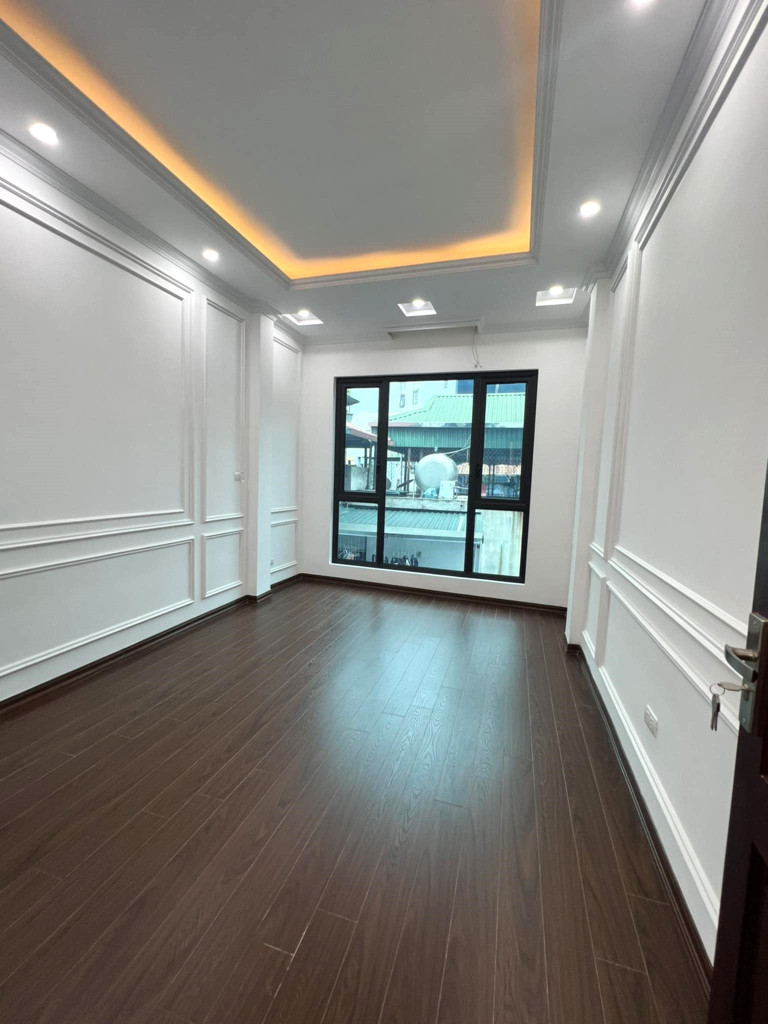 Chính Chủ Bán Nhà Hiếm Thanh Xuân 28m2 - Không Có Căn Thứ 2 - Ô Tô Dừng Đỗ Ngày Đêm