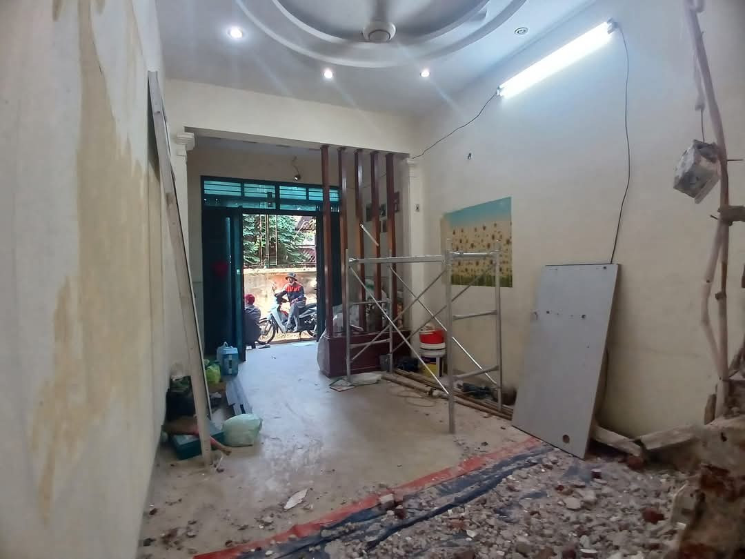 Bán nhà Nguyễn Trãi (Hà Đông) 44m, 4 tầng, mt 3.4m, giá 8.7 tỷ