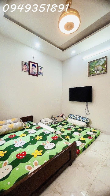 NHÀ 2TẦNG NGANG 5,2M 113M2 2PN SHR HOÀN CÔNG ĐỦ GIÁ 7,3Tỷ 
LH 0949351891 MR TOAN