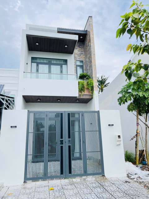 Nhà Mới hoàn thiện cao cấp 1 Trệt + 1 Lầu Khu Dân Cư An Bình, Phường Rạch Giá, An Giang
