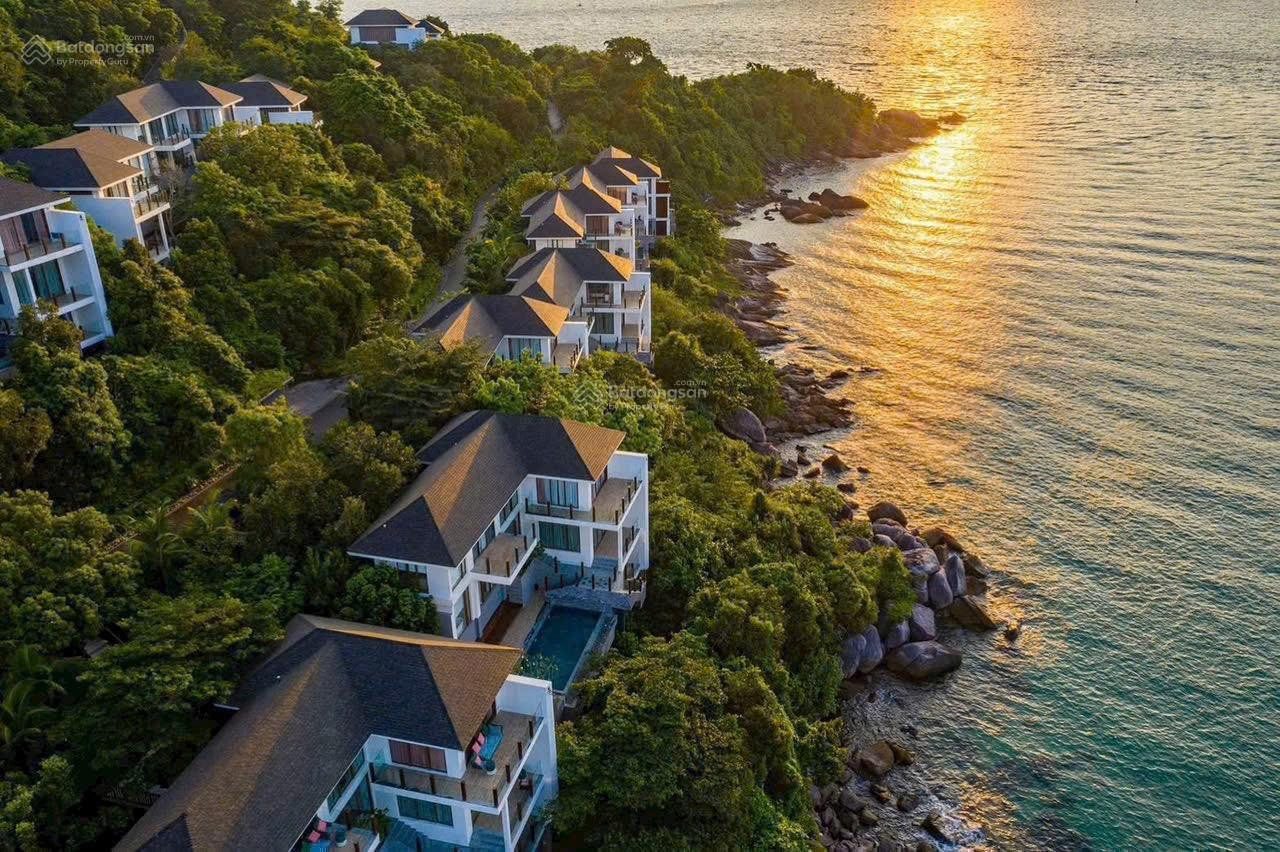 5,2 TỶ (100%) SỞ HỮU CĂN NHÀ PHỐ LIỀN KỀ 63M2 TẠI VINHOMES HẢI VÂN BAY - GẦN BÊN SUỐI MÁT MẺ