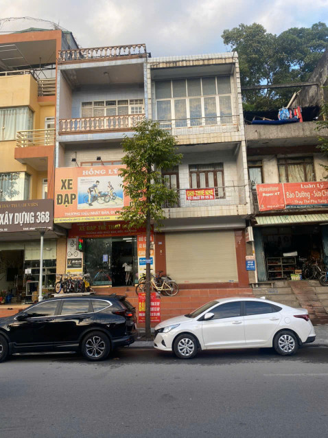 CHÍNH CHỦ CẦN BÁN NHÀ MẶT TIỀN Ở 385 NGUYỄN VĂN CỪ-P.HỒNG HẢI- TP HẠ LONG- QUẢNG NINH
