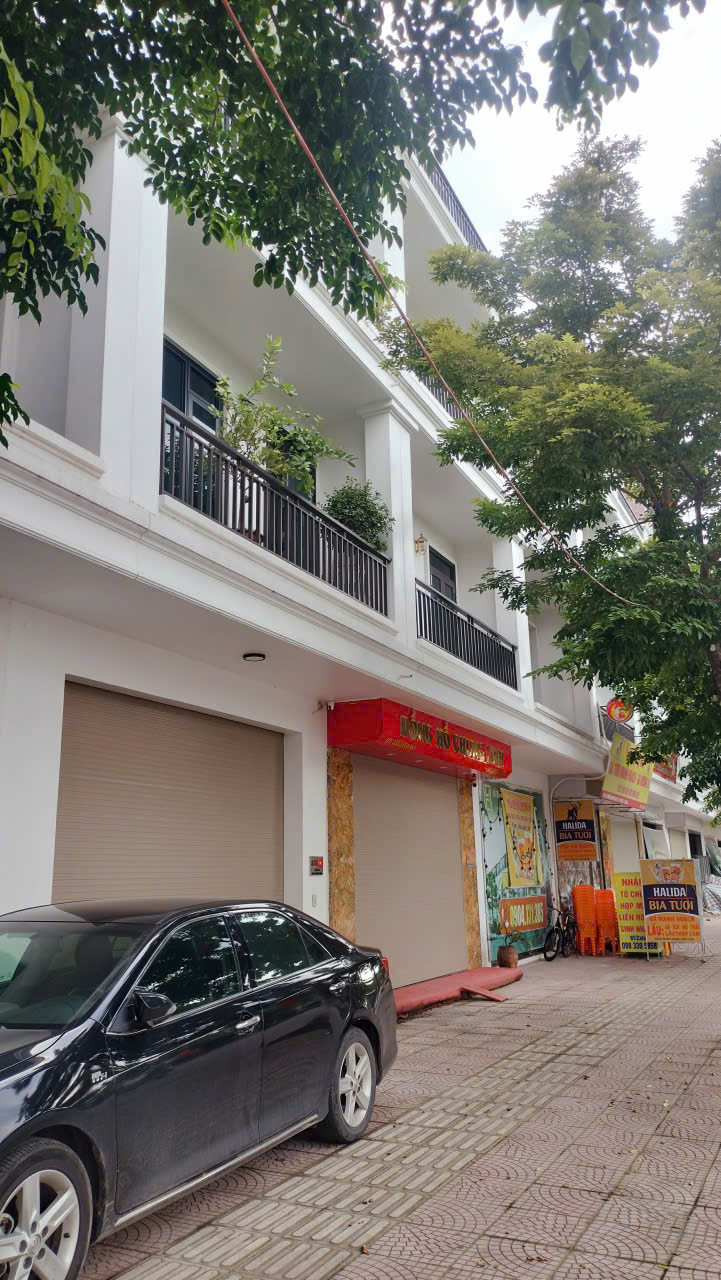 SHOPHOUSE 100m² MẶT ĐƯỜNG 40M – TÂM ĐIỂM KINH DOANH KHU ĐÔNG HÀ NỘI