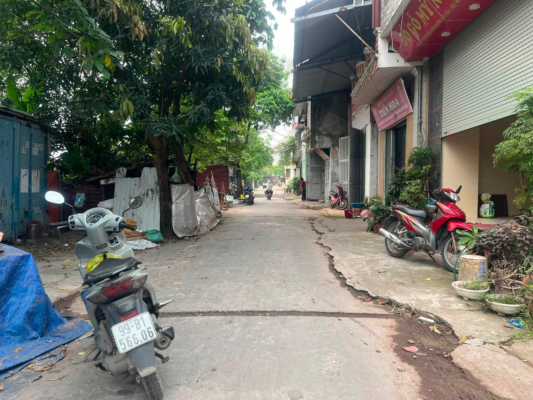 KIM BẢNG -PHÙ KHÊ -LÔ ĐẤT F0 Ô TÔ VÀO ĐẤT,SÁT TRƯỜNG MẦM NON ,GẦN TRƯỜNG HỌC CÁC CẤP ❤️