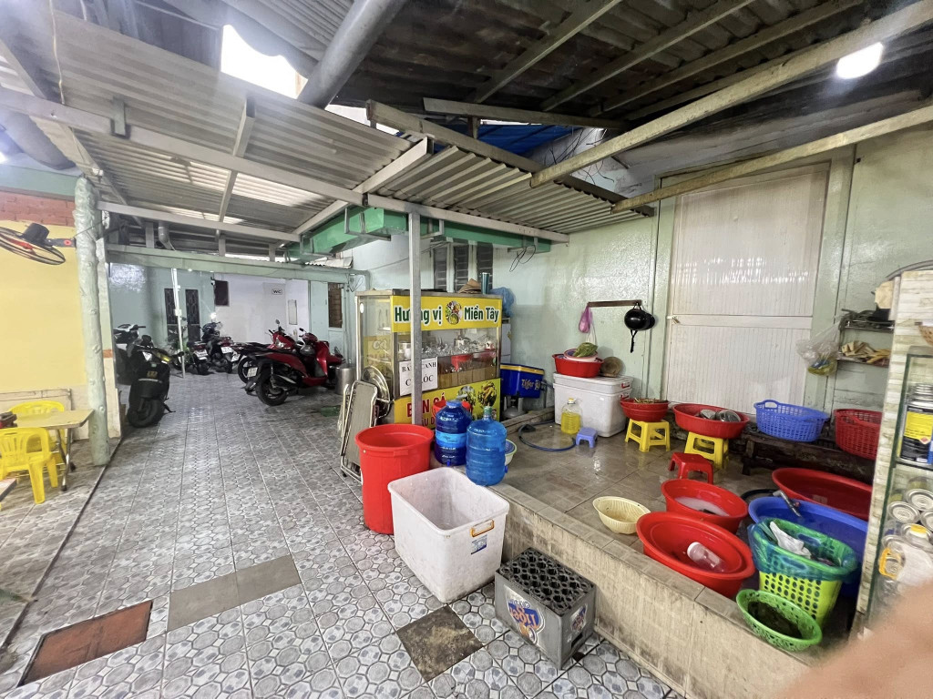 Sang Quán đường Nguyễn Văn Đậu, Bình Thạnh, kv đông đúc