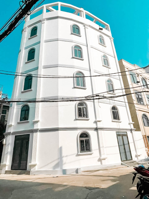 CHDV cao cấp xây mới 3 Mặt Tiền - DT 78m2 - Cho thuê 84tr/tháng - Giá: 15.5 Tỷ - Nguyễn Văn Đậu, P7, Bình Thạnh