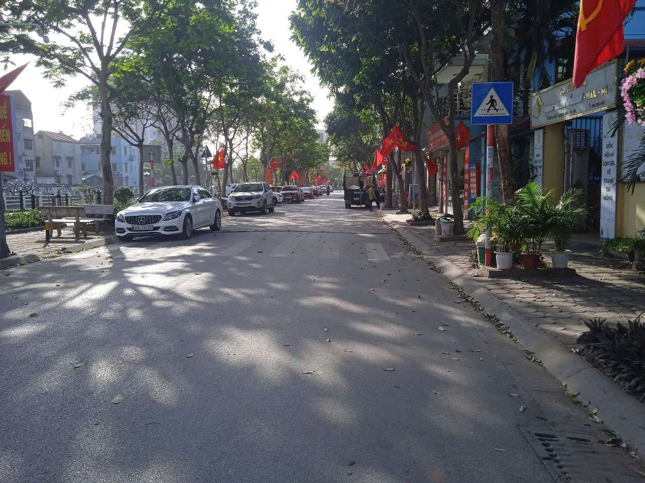 Bán mảnh đất mặt đường Giang Biên Long Biên đường oto tránh 106m, mặt tiền: 6m, 21 tỷ 9
