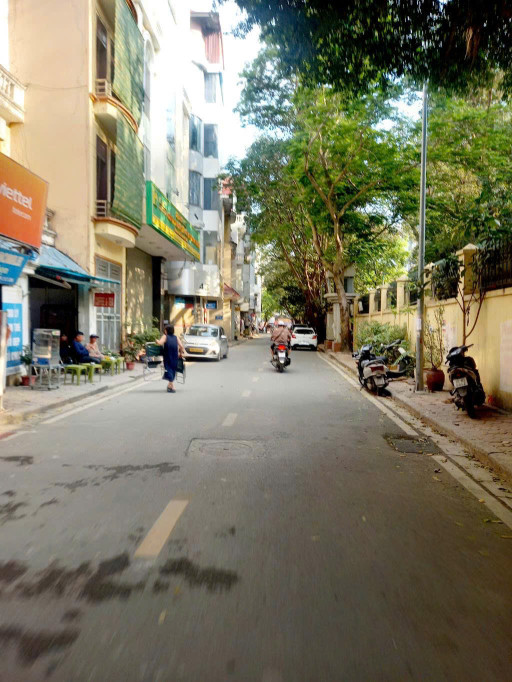 PHÂN LÔ NGUYỄN VĂN HUYÊN, CẦU GIẤY, NGÕ THÔNG, 2 THOÁNG, Ô TÔ TRÁNH, VỈA HÈ, CHỈ 27.8 TỶ