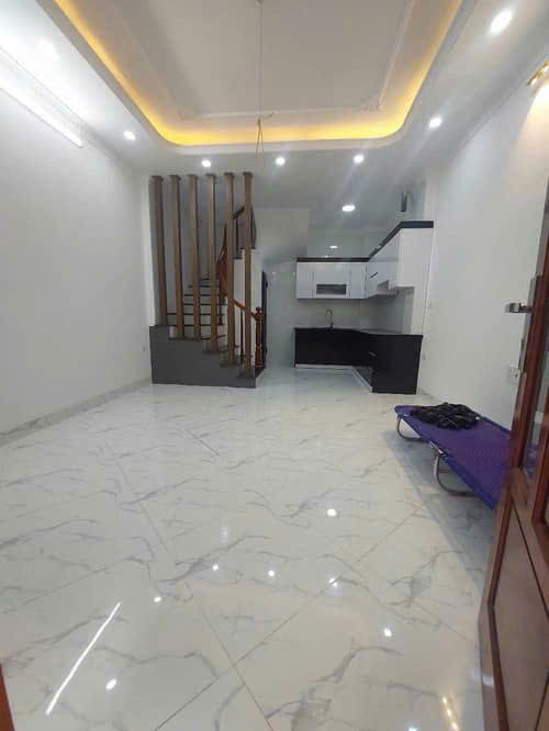Nhà đẹp Nguyễn Văn Linh hơn 4 tỷ, 30m2, MT 4m, 5 tầng, gần ô tô