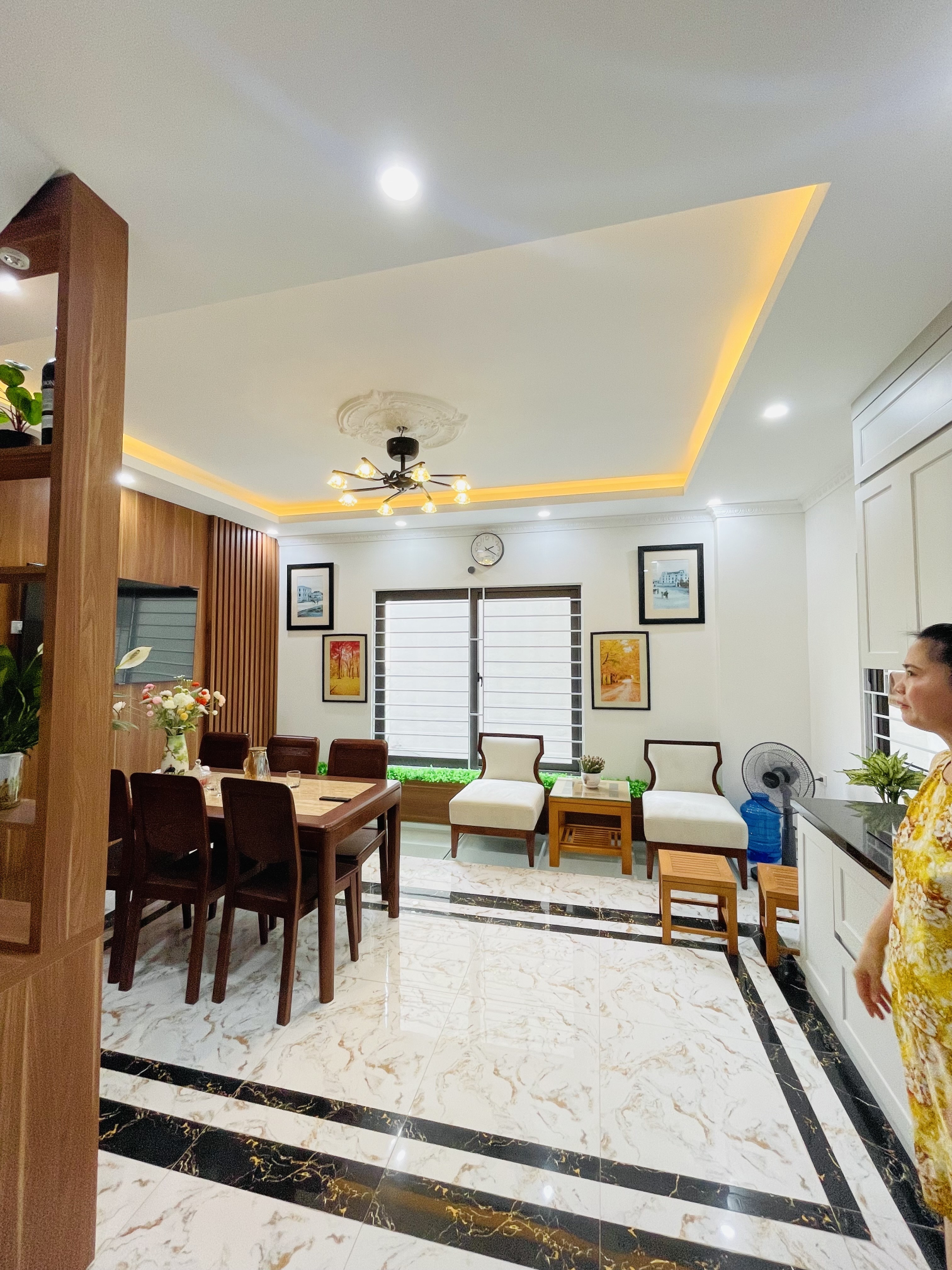 Bán nhà Nguyễn Văn Linh,Thạch Bàn Dt 31m giá chỉ 6.8 tỷ