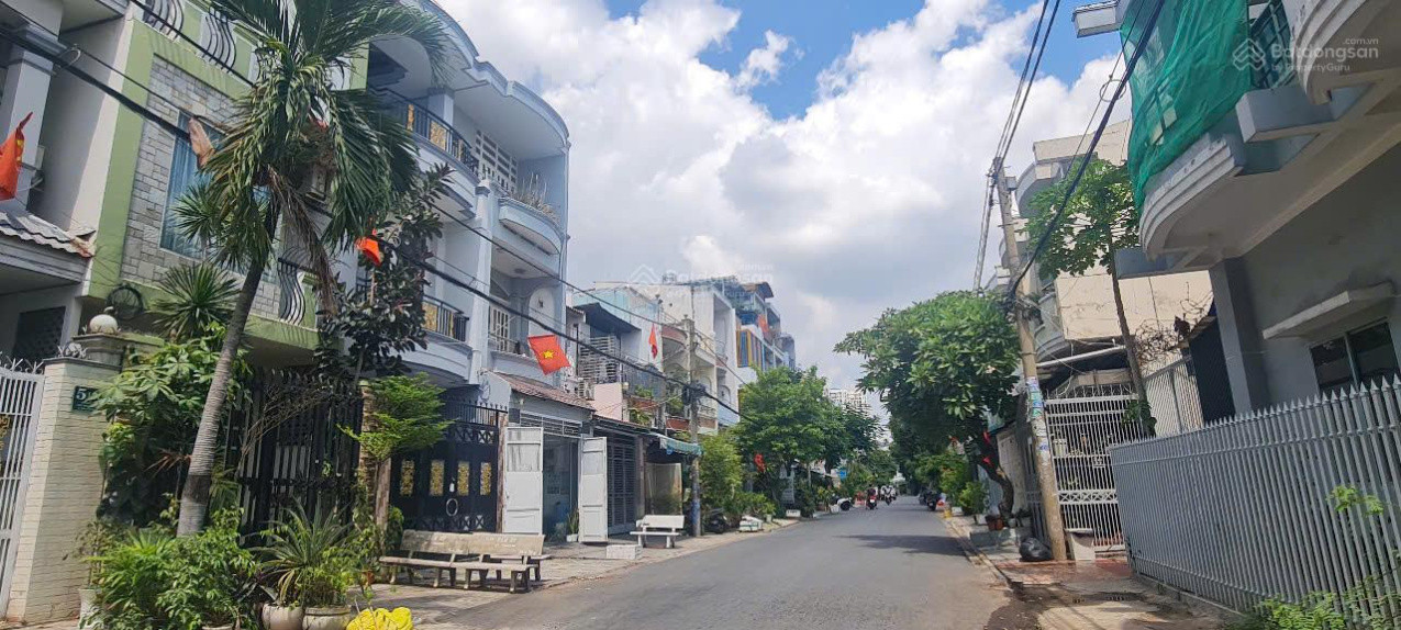 Bán nhà KDC Bình Hưng gần BX quận 8 100m2, 5 tầng BTCT, giá nhỉnh 12 tỷ