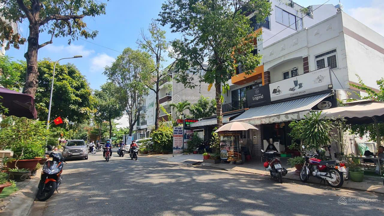 Bán biệt thự KDC cao cấp gần Bến xe Q.8- 4 tầng, 8PN, 140m2  ngang 7m - 13.999 tỷ (còn TL). Lh: 0909797545