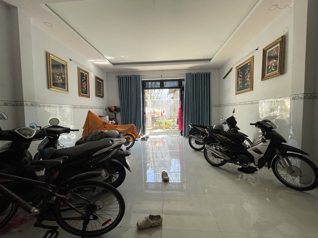 🏠 CBG NHÀ HXH 2 TẦNG 70M2 NHỈNH 5 TỶ –Đ. NGUYỄN VĂN TĂNG, TP. THỦ ĐỨC
