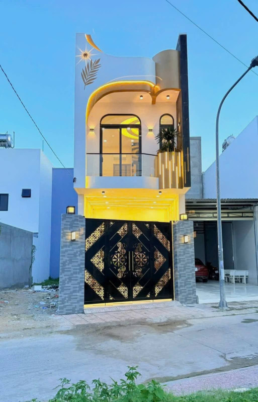🏘️ CHÍNH CHỦ BÁN GẤP NHÀ MẶT TIỀN 70M2 | 2PN | ĐƯỜNG NGUYỄN VĂN TẠO | GIÁ 1 TỶ 780TR (THƯƠNG LƯỢNG)