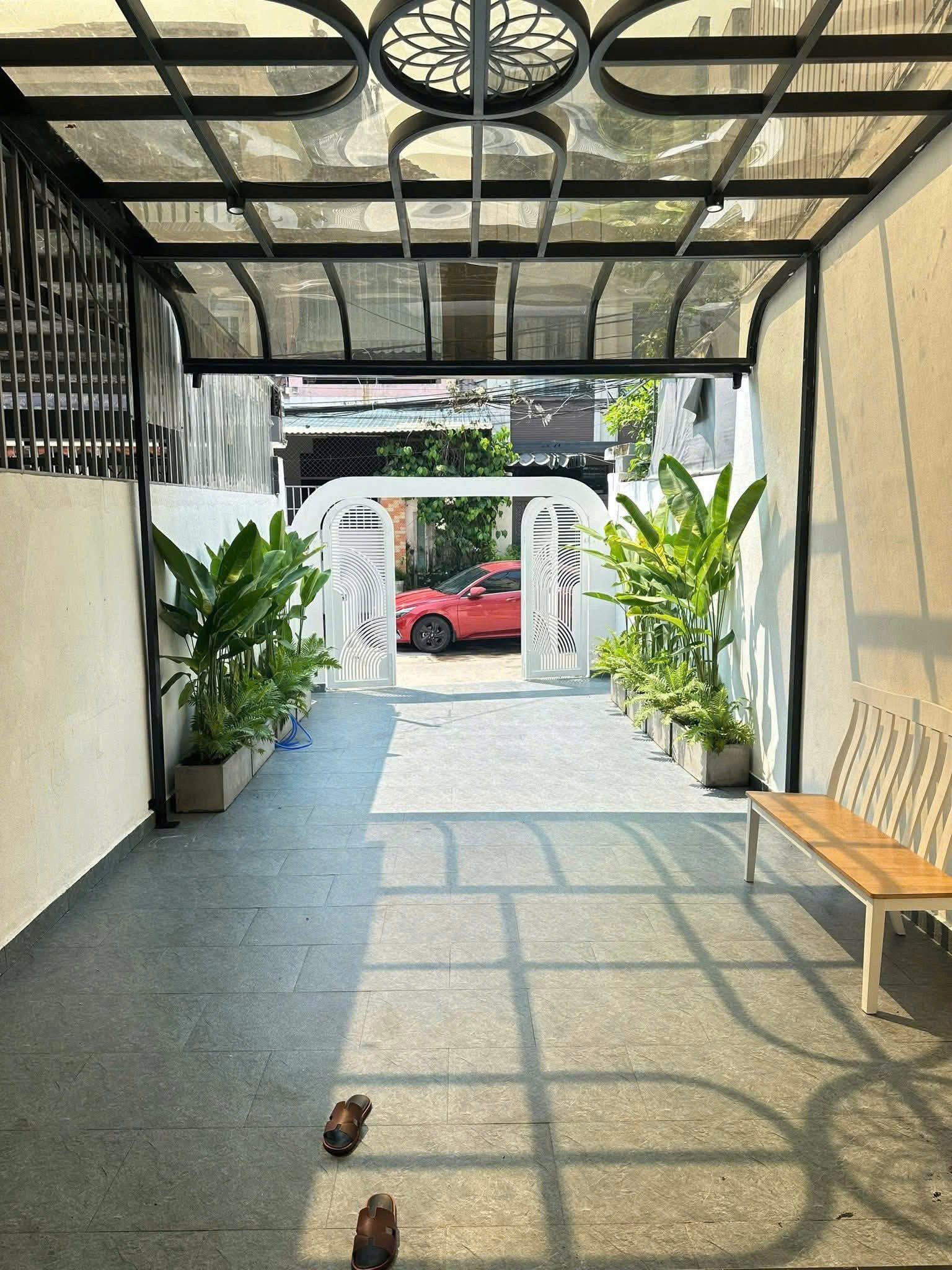 Hình 2