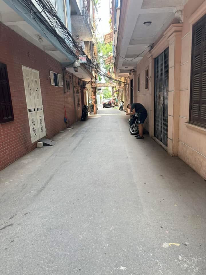 Bán nhà Thanh Xuân, bagac đỗ cửa, 10m ra ô tô tránh, full nội thất,7.15 tỷ