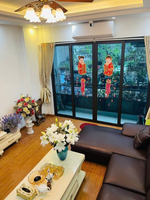 NHÀ CHÍNH CHỦ - GIÁ TỐT - Vị Trí Đẹp Tại Nguyễn Viết Xuân, Hà Đông, TPHN