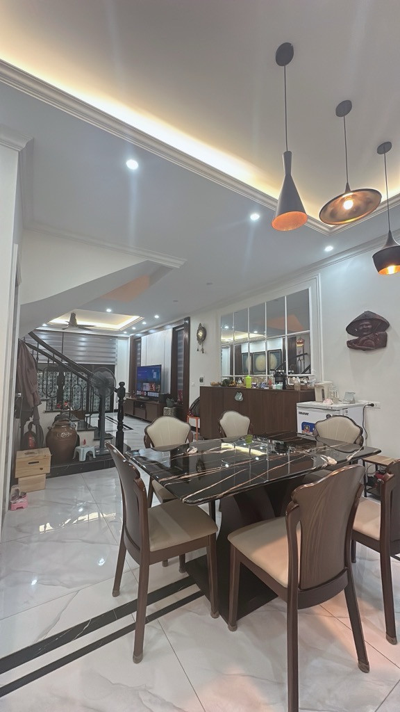 BÁN NHÀ PHÂN LÔ VIP NGUYỄN VIẾT XUÂN–MẶT NGÕ THÔNG–Ô TÔ TRÁNH–NỞ HẬU–CHỈ 2X TỶ