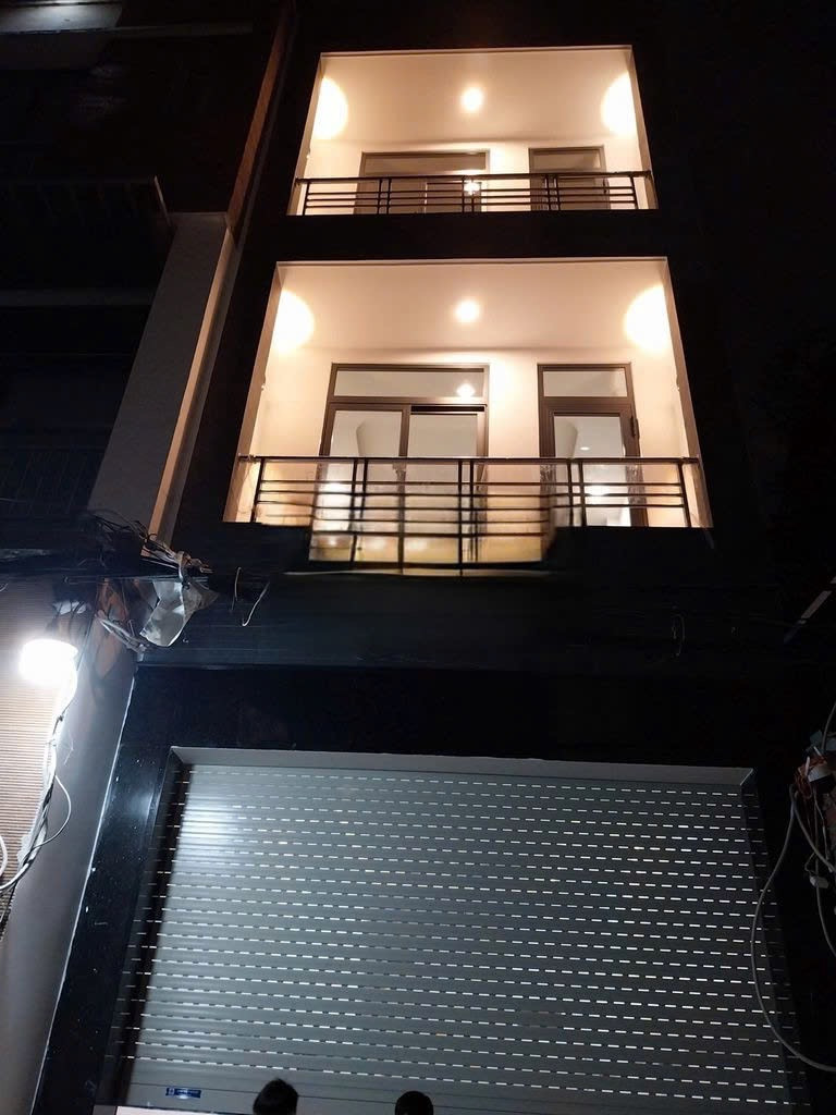 Nhà Nguyên Căn Nguyễn Xí Bình Thạnh Full Nội Thất gần Emart Gò Vấp, Vincom