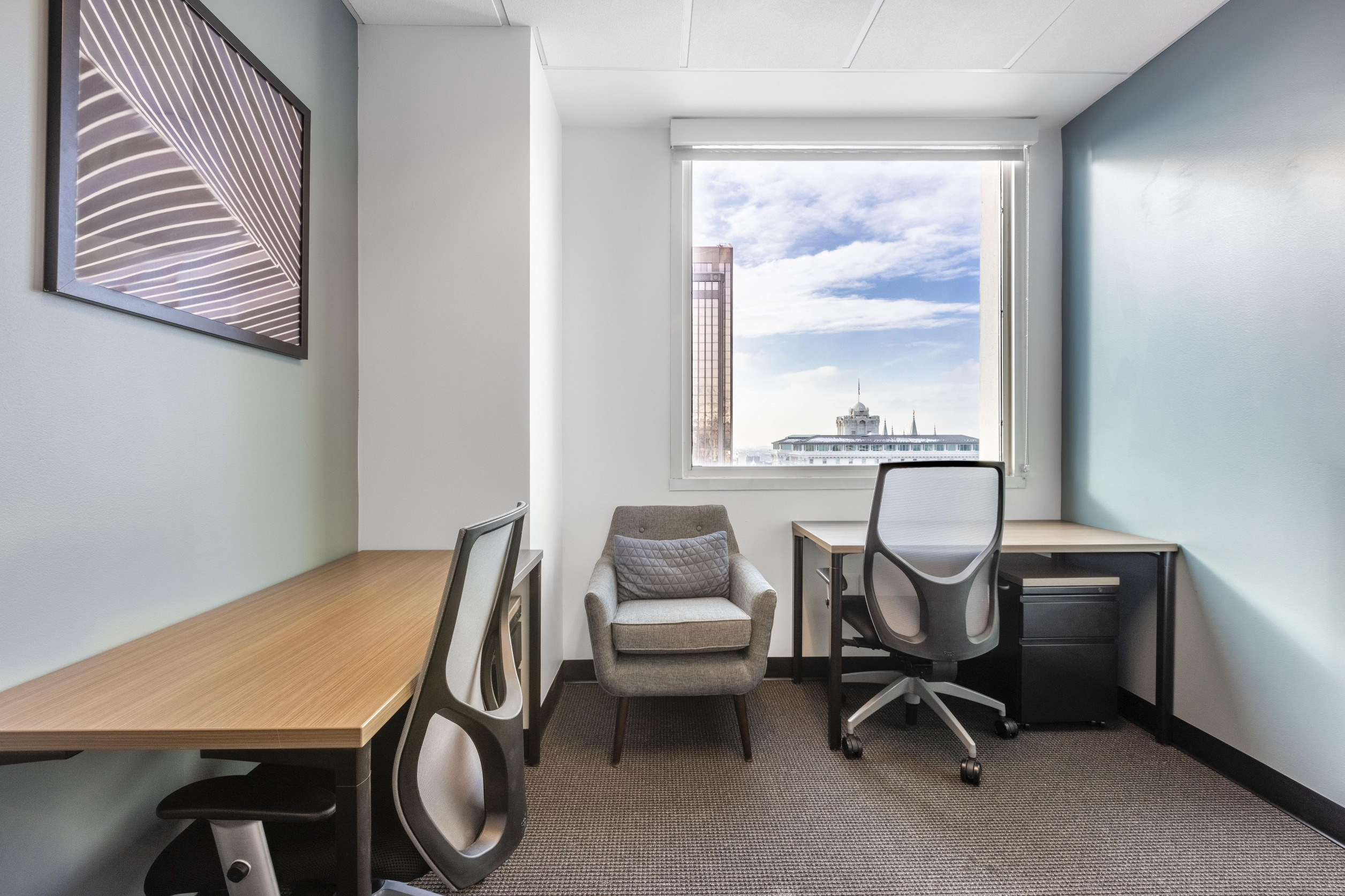 Không gian văn phòng riêng dành cho 2 người tại Regus Merry Richmond