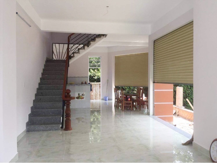🏡 BÁN NHÀ CĂN GÓC 2 MẶT TIỀN HẺM XE HƠI 6M – NGUYỄN XIỂN – 139,4m² (7,33 x 20) – 3 TẦNG – GẦN VINHOMES GRAND PARK