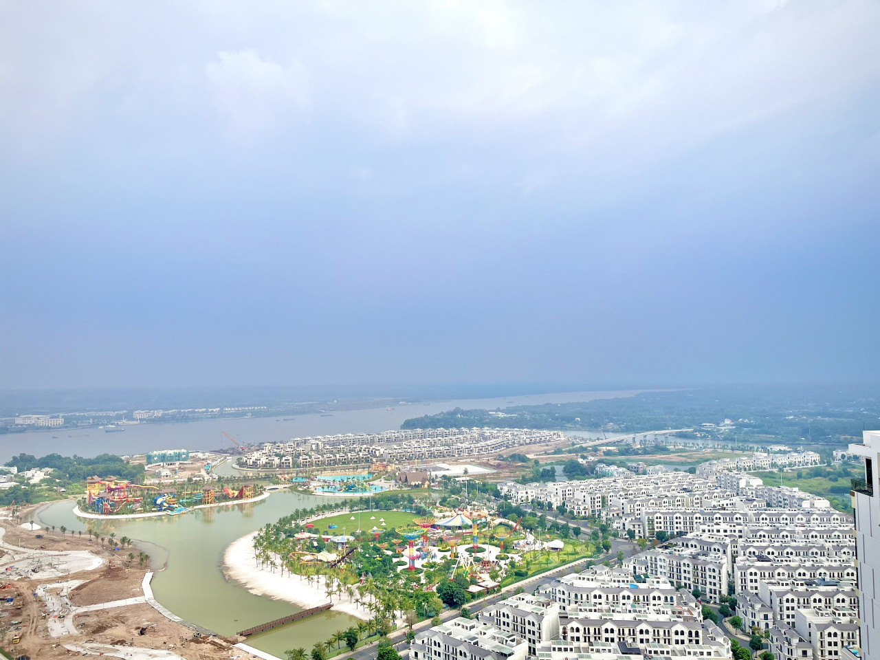 Cho thuê 2PN-2WC Masteri Q9 - VIEW HOA HẬU- hướng ĐN, TẦNG CAO, Chỉ 12.TR