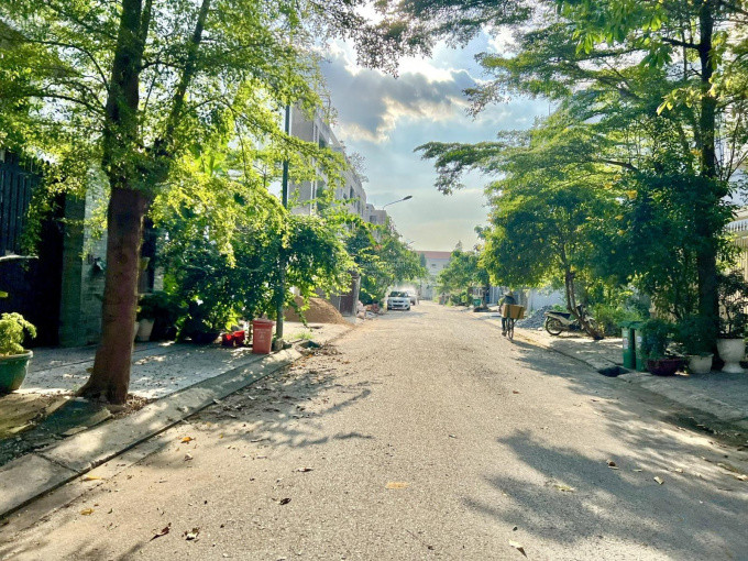 Ngộp chỉ giá 2,65Tỷ ngay KDC Việt Nhân, MTĐ Nguyễn Xiển, Trường Thạnh, Quận 9, sổ riêng