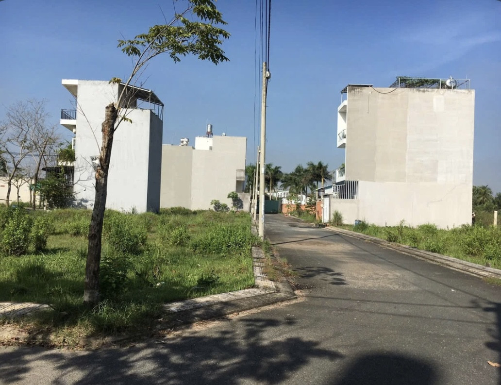 Bán đất ngay KDC Việt Nhân Nguyễn Xiển - Trường Thạnh - Quận 9 giá 2.75 Tỷ bao ra sổ