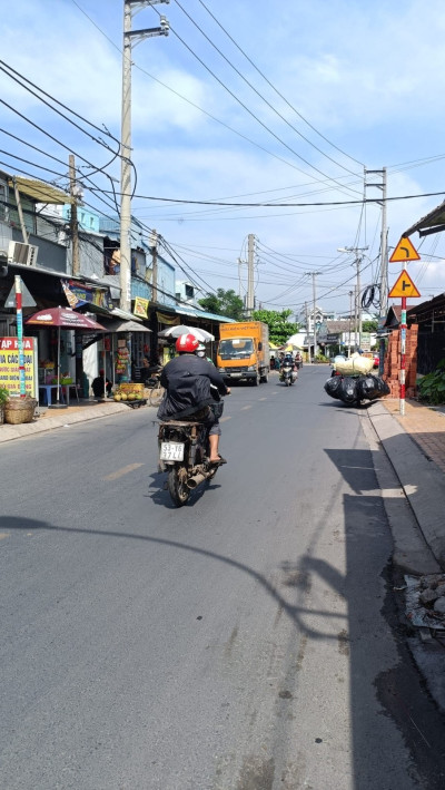 Mặt Tiền Kinh Doanh Tân Xuân, Hóc Môn - 654m2 Thổ Cư - Rẻ 21 tỷ.