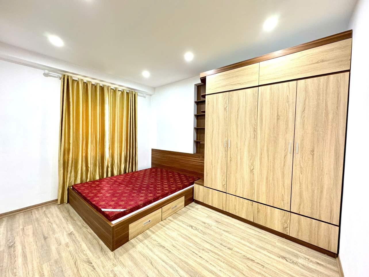 Chính chủ gửi bán căn góc 76m2 full nội thất, giá 2.72 tỷ tại KĐT Thanh Hà Cienco 5.