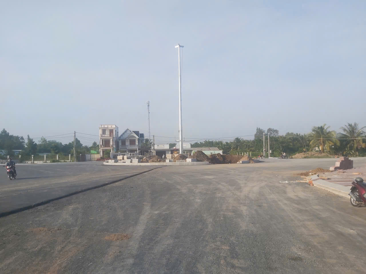 Bán đất 378.7m² ngang 12.6m giá 10.5 tỷ Phường Tân Ngãi