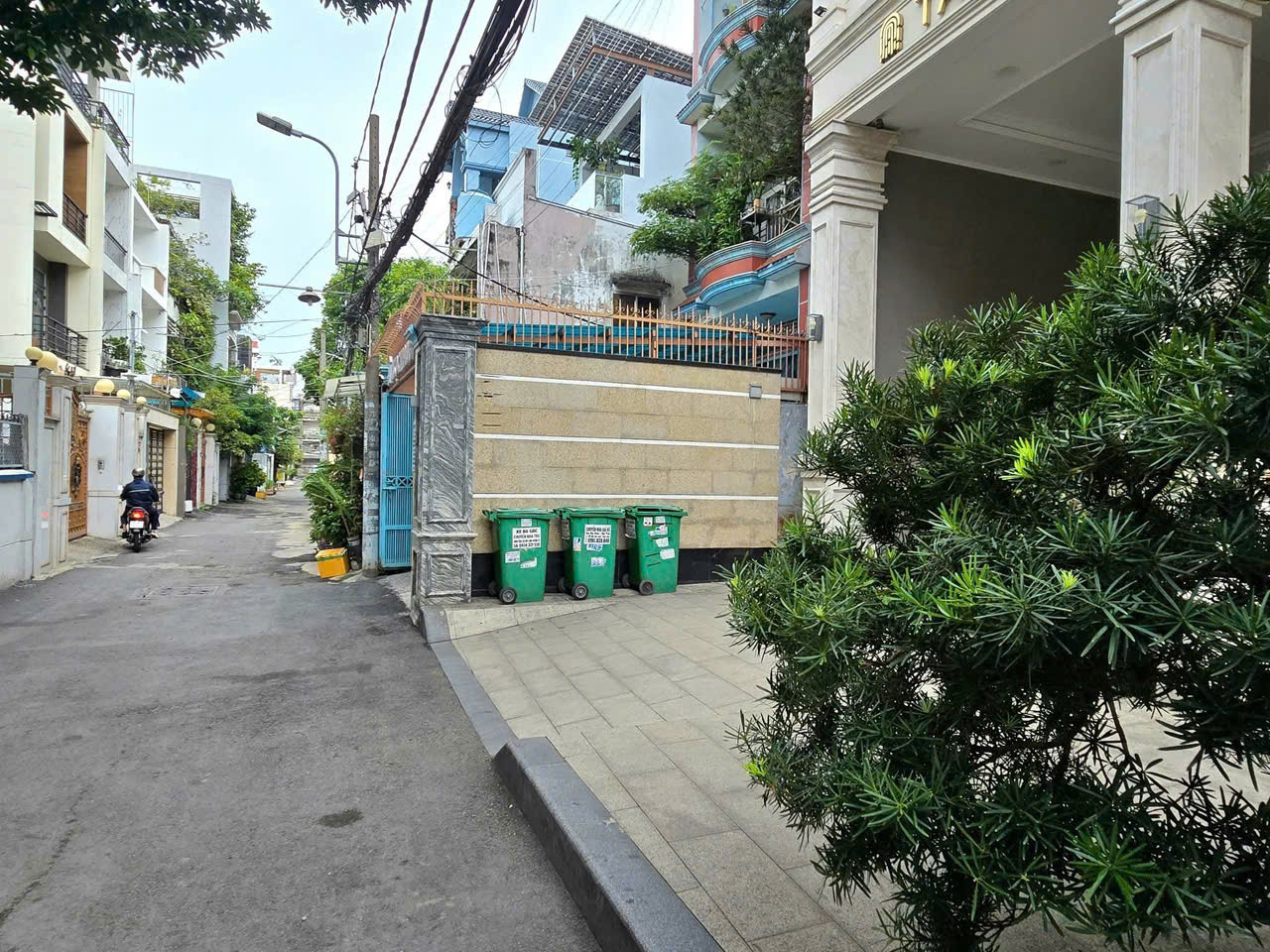 XE HƠI NGỦ NHÀ - NƠ TRANG LONG THÔNG LÊ QUANG ĐỊNH - P7 BÌNH THẠNH - KHU VIP - 4 TẦNG BTCT - GẤP BÁN 13.3 TỶ - TL