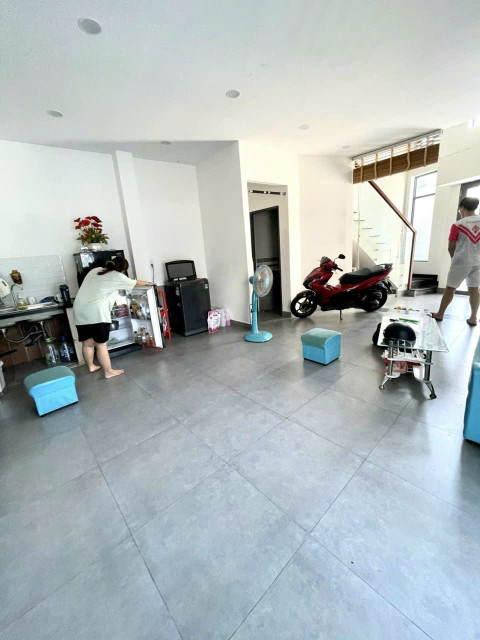 HÀNG HIẾM - CHÍNH CHỦ - GẤP BÁN ĐỊNH CƯ - HẺM XE HƠI - NƠ TRANG LONG - BÌNH THẠNH - 4X10 - BÁN 4.3 TỶ - TL