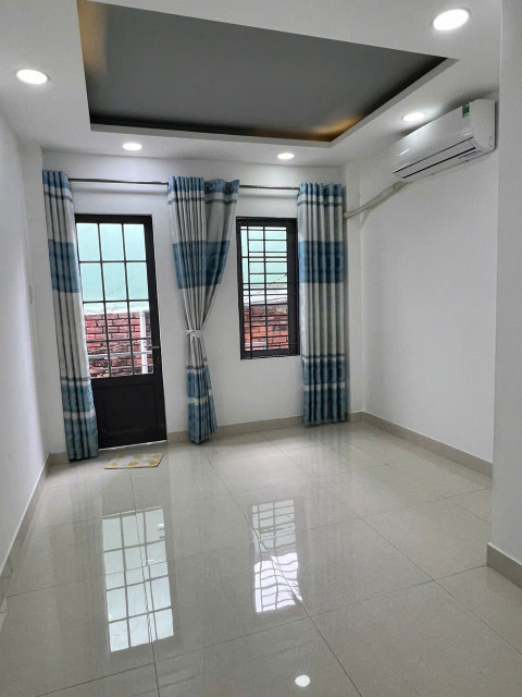 Nhà mới nhận khu Bình Thạnh phù hợp kinh doanh , gia đình