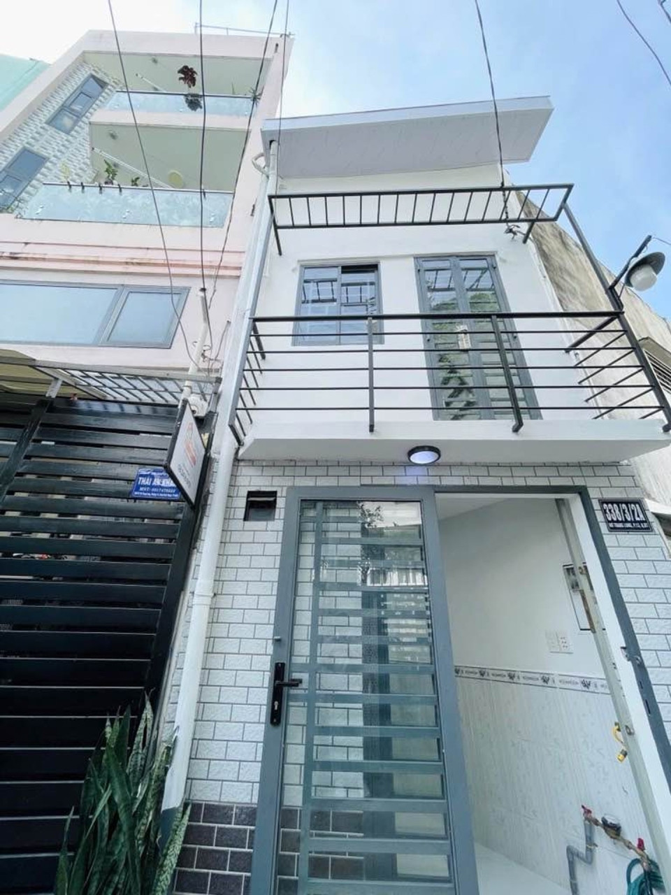 [K2448] Mua nhà Bình Thạnh có ngay hộ khẩu TP sát Học viện Cán Bộ. Giá 1.x tỷ