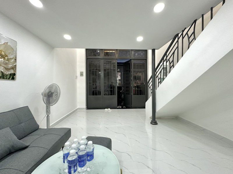BÌNH THẠNH, NƠ TRANG LONG GIÁP PHAN ĐĂNG LƯU, P14 - 30M2 - 3 TẦNG - 20M RA MẶT TIỀN - 4.8 TỶ.